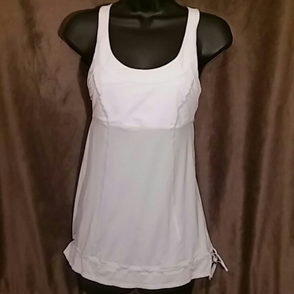 Lululemon athletica tank size 4